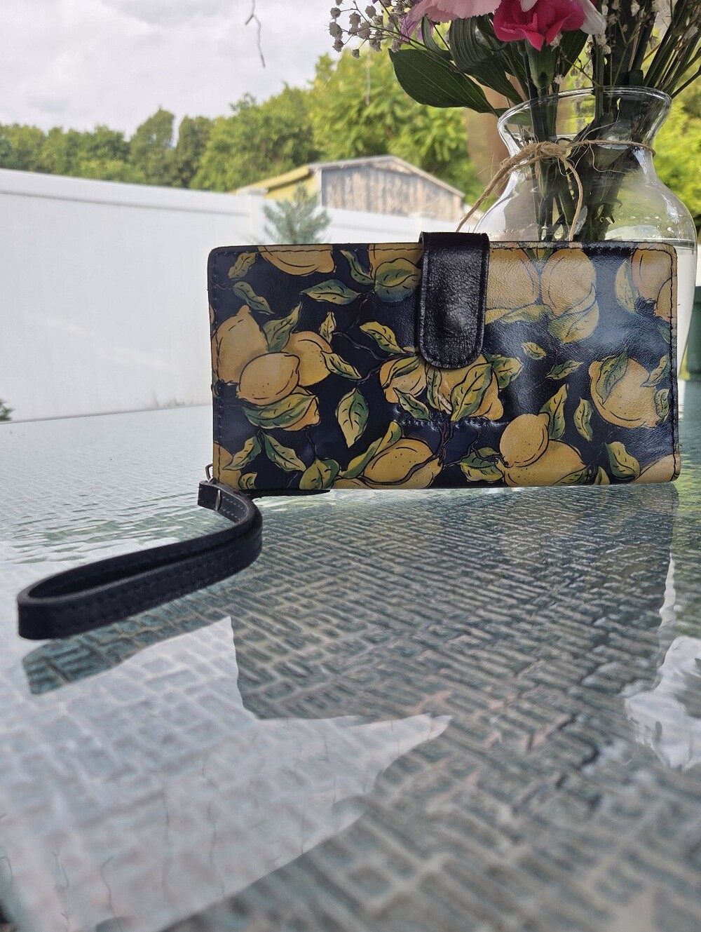 🍋Positano Limon Patricia Nash Genuine Leather Wallet ✨️ - Picture 6 of 6